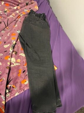 Classic Express Straight-Leg Black Pants